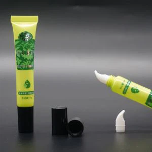 Πλαστικά χείλη στιλβωτικά